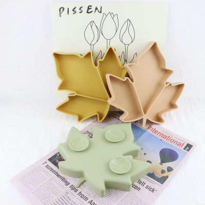 Tấm silicon dành cho trẻ mới biết đi cấp thực phẩm, Tấm chia hình dạng hút hình dạng Maple Không thể phá vỡ