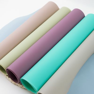 BPA Free Non Slip Kids silicon Placemat đầy màu sắc với logo tùy chỉnh bảng mat bàn mat