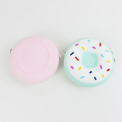 Donut Shape Túi đeo chéo silicon tùy chỉnh có khóa kéo OEM ODM