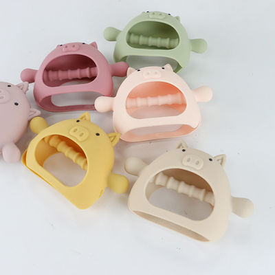 Tùy chỉnh nhiều hình dạng khác nhau Hình dạng tay cầm hình con lợn Miếng dán silicone cho bé với nhiều kiểu dáng khác nhau
