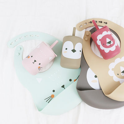 Không thấm nước và dễ dàng để làm sạch silicone Baby Bib cho 0-4 năm tuổi cũ in động vật mẫu silicone cho ăn bib