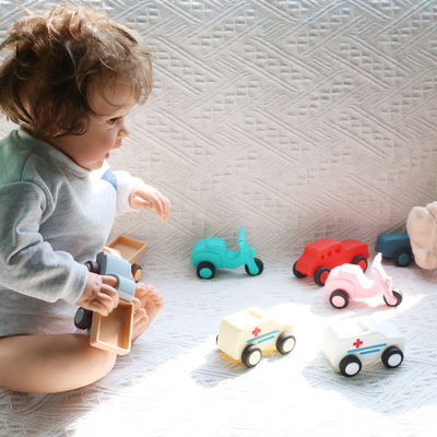 Nhà máy bán buôn silicone trẻ em trẻ em xe hơi đồ chơi trẻ em Montessori đồ chơi xe hơi cho trẻ mới biết đi sinh học răng