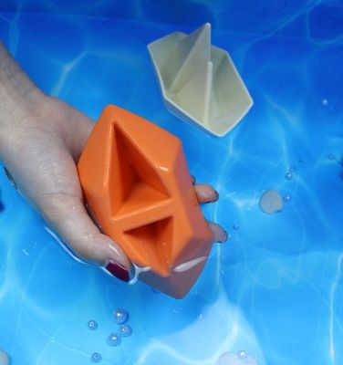 Mới đến BPA an toàn silicone bồn tắm thuyền đồ chơi dễ dàng để làm sạch trẻ em chơi đồ chơi bồn tắm giáo dục silicone bồn tắm cậu bé